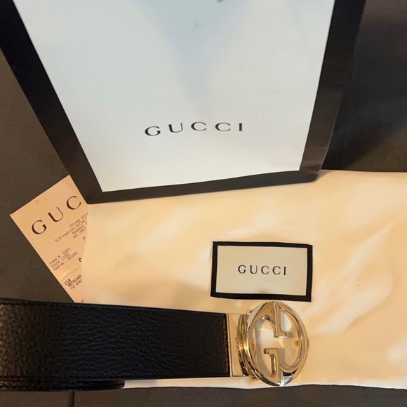 Womens Gucci reversible belt - Picture 2 of 5